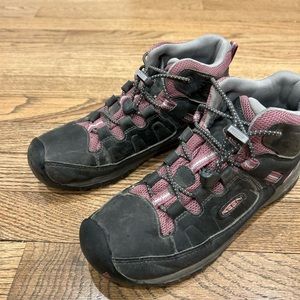 Girls Hiking Boots